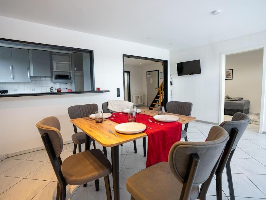 Serviceroom24 - Apartment 4 In Gladbeck Wlan - Smart-Tv - 24-7 Check-In Und Kueche Exterior photo